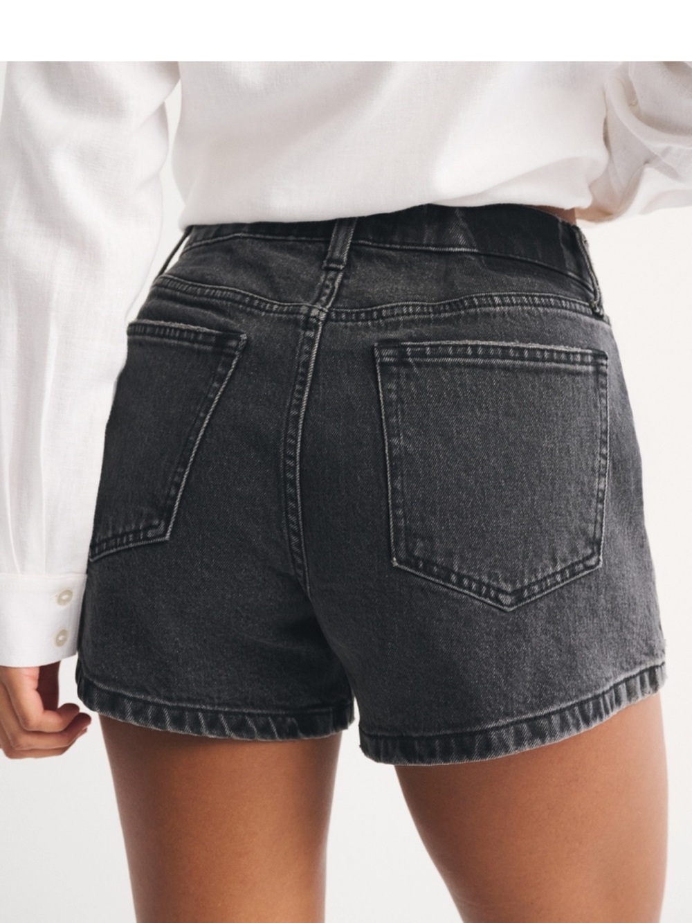 Abercrombie & Fitch Curve Love Mid Rise A-Line Shorts - Picture 3 of 11
